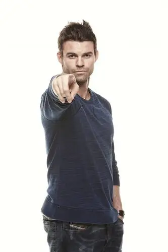 Daniel Gillies Wall Poster picture 426556