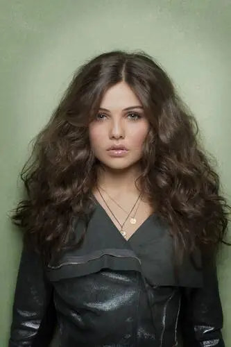 Danielle Campbell Image Jpg picture 427960