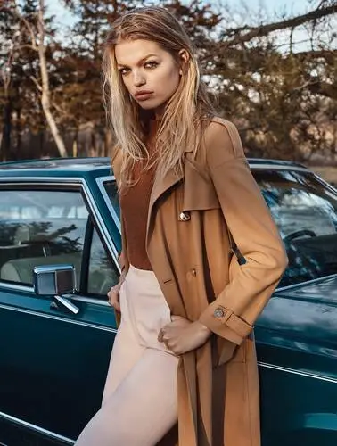Daphne Groeneveld Jigsaw Puzzle picture 684054