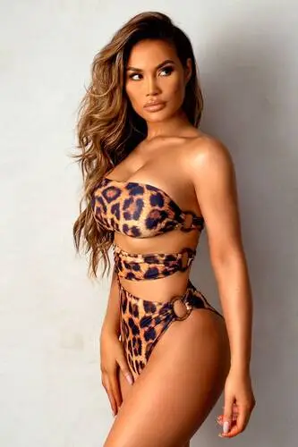 Daphne Joy Wall Poster picture 937513