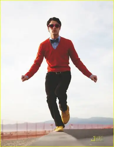 Darren Criss Wall Poster picture 173268