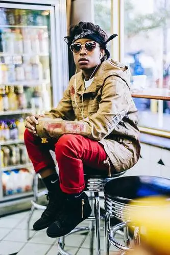 DeJ Loaf Jigsaw Puzzle picture 941621