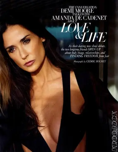 Demi Moore Wall Poster picture 133676