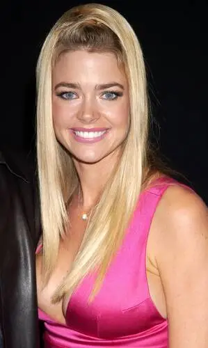 Denise Richards Wall Poster picture 32730