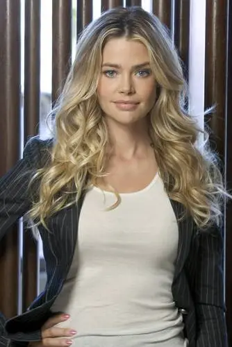 Denise Richards Wall Poster picture 608396
