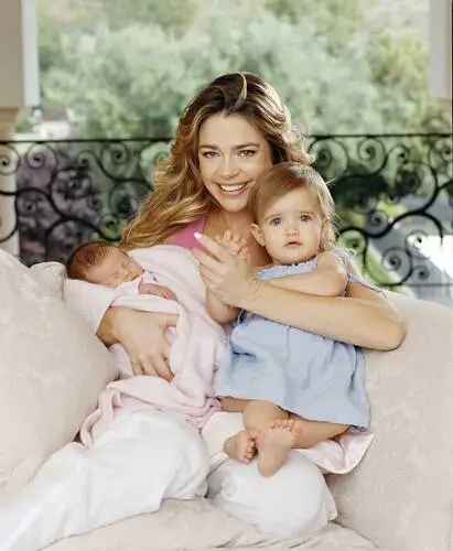 Denise Richards Wall Poster picture 608416