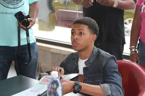 Diggy Simmons Computer MousePad picture 114747