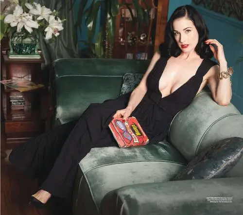 Dita Von Teese Computer MousePad picture 165232