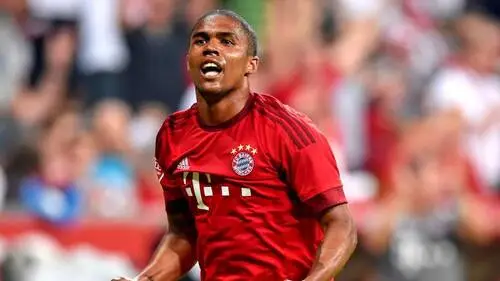 Douglas Costa Wall Poster picture 697857