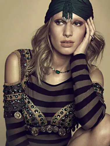 Dylan Penn Jigsaw Puzzle picture 598275