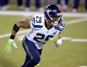 Earl Thomas posters and prints