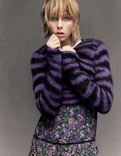 Edie Campbell Wall Poster picture 611783