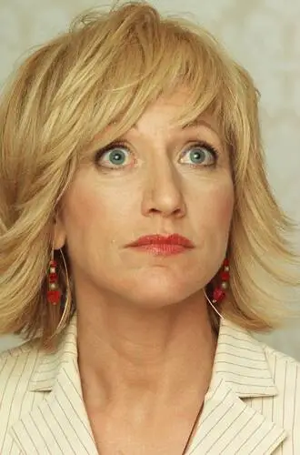 Edie Falco Computer MousePad picture 598314