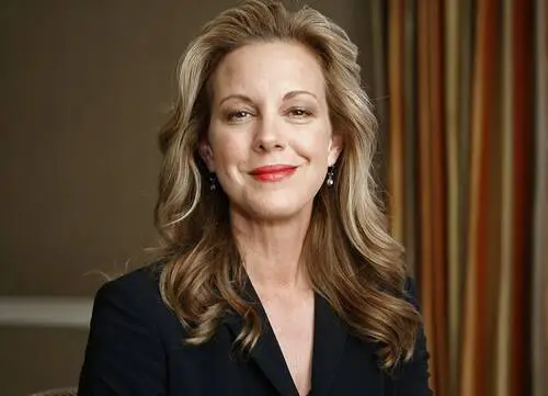 Elizabeth Perkins Wall Poster picture 351476