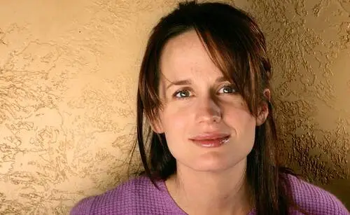 Elizabeth Reaser Wall Poster picture 599196