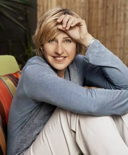 Ellen DeGeneres Protected Face mask - idPoster.com