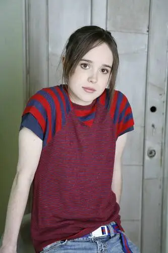 Ellen Page White T-Shirt - idPoster.com