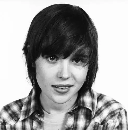 Ellen Page Wall Poster picture 614618