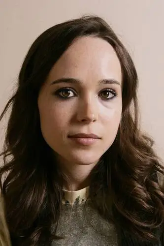 Ellen Page Computer MousePad picture 614688