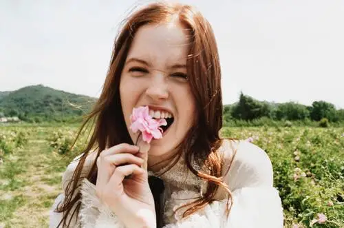 Ellie Bamber Jigsaw Puzzle picture 614775