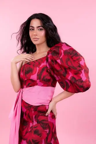 Emeraude Toubia Wall Poster picture 1047863