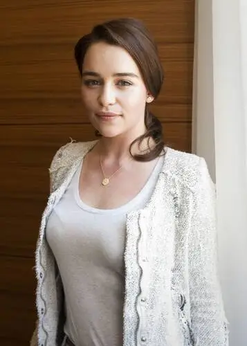 Emilia Clarke White T-Shirt - idPoster.com