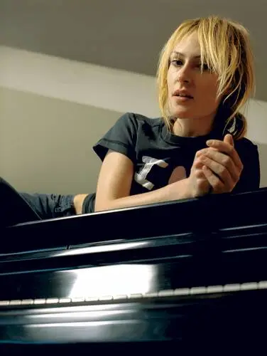 Emily Haines Image Jpg picture 602249