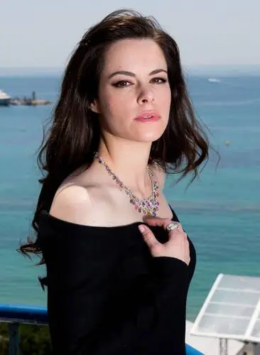 Emily Hampshire Wall Poster picture 602254