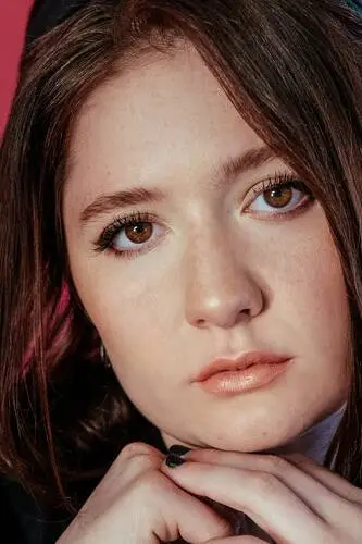 Emma Kenney Wall Poster picture 937589
