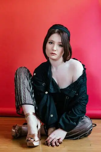 Emma Kenney Computer MousePad picture 937591