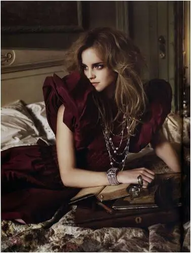 Emma Watson Wall Poster picture 620747
