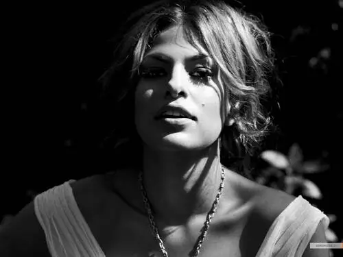 Eva Mendes Wall Poster picture 7273