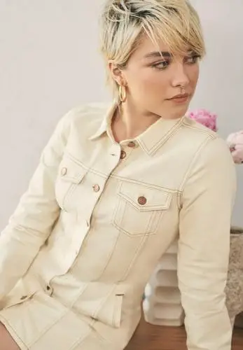 Florence Pugh Wall Poster picture 1049217