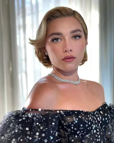 Florence Pugh Wall Poster picture 1049248