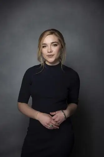 Florence Pugh Women's Colored Hoodie - idPoster.com