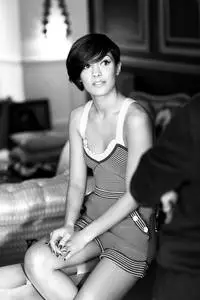 Frankie Sandford posters and prints