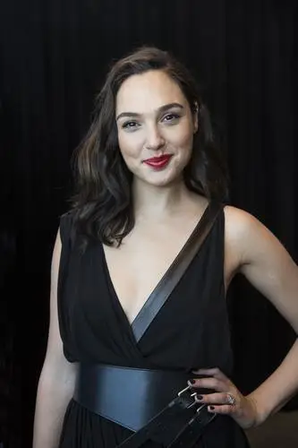 Gal Gadot Jigsaw Puzzle picture 683117