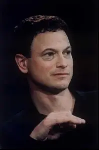 Gary Sinise posters and prints