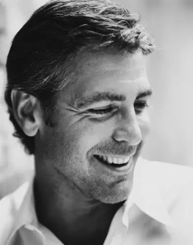 George Clooney Wall Poster picture 481878