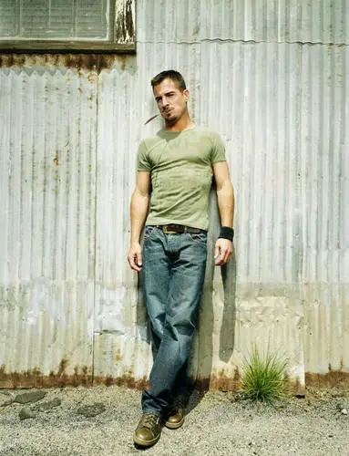 George Eads Men's Colored T-Shirt - idPoster.com