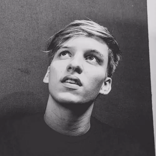 George Ezra Jigsaw Puzzle picture 777768