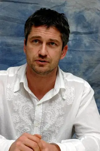 Gerard Butler Jigsaw Puzzle picture 479032