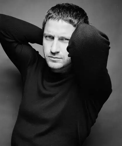 Gerard Butler Jigsaw Puzzle picture 479042
