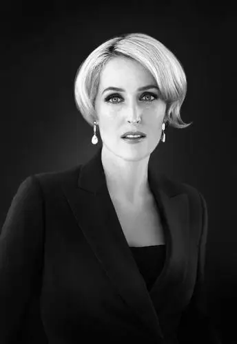 Gillian Anderson Computer MousePad picture 628759