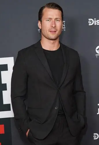 Glen Powell Wall Poster picture 1006469