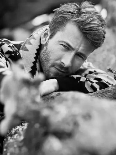 Glen Powell Wall Poster picture 1006476