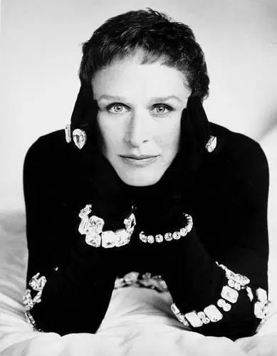 Glenn Close Wall Poster picture 619475
