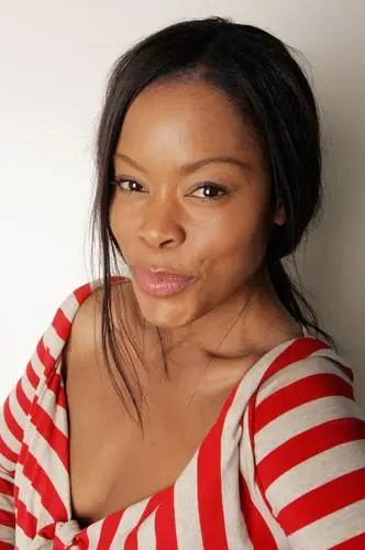 Golden Brooks Protected Face mask - idPoster.com