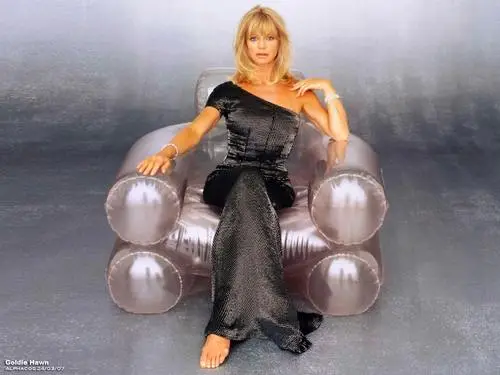Goldie Hawn Computer MousePad picture 136935