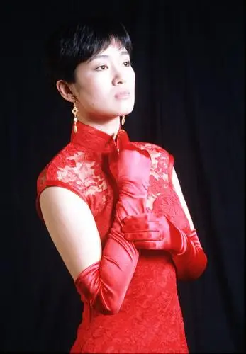 Gong Li Women's Colored  Long Sleeve T-Shirt - idPoster.com